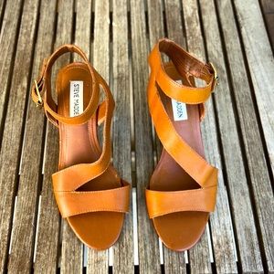 Wedge sandals: Brown size 6.5